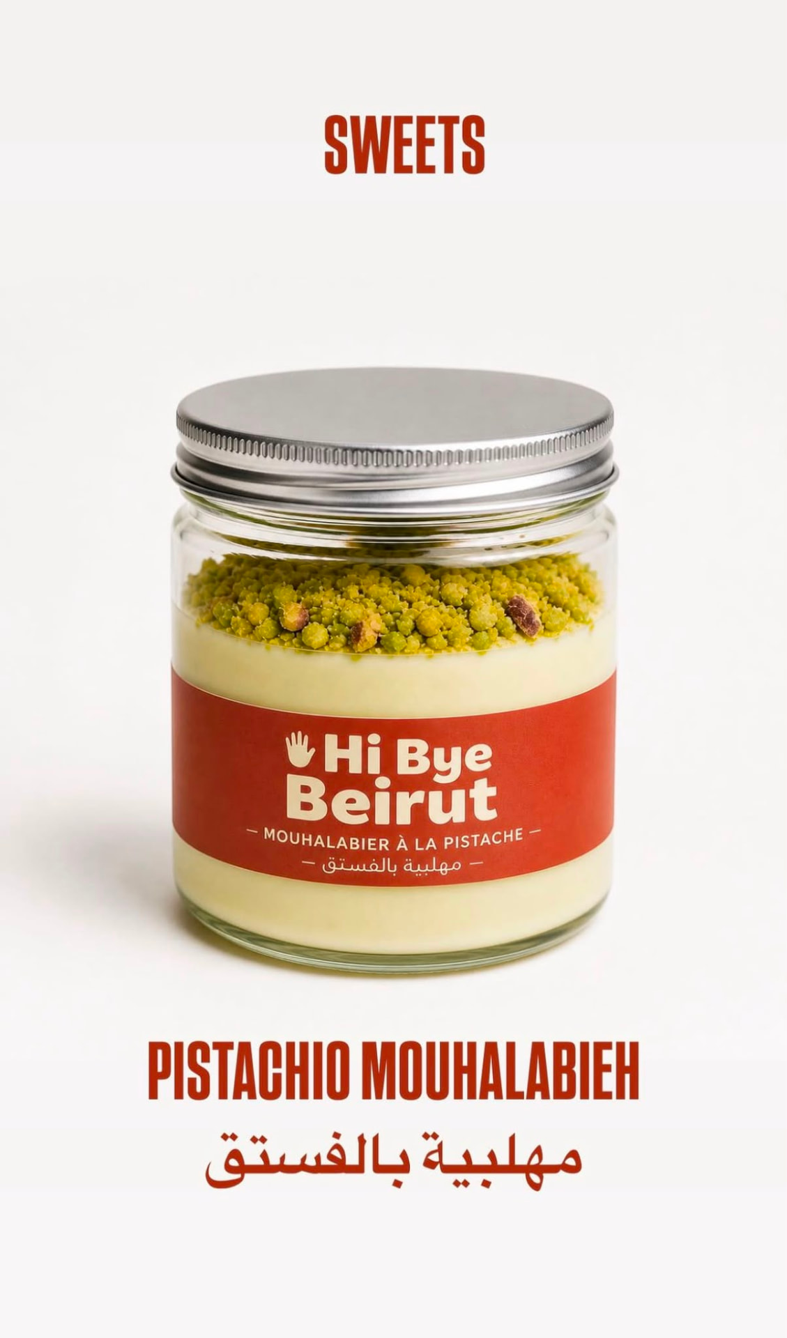 Dessert lacté en bocal saupoudré de pistaches